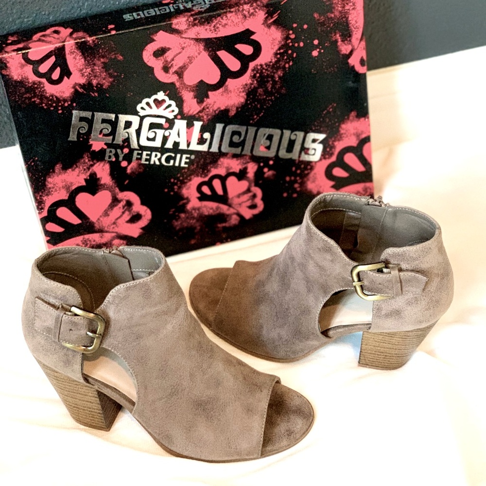 Peep Toe Neutral Booties - Size 7